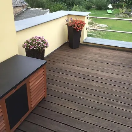 Apartment Harmonie-obergeschoss - 2x Schlafzimmer Kamin Playstation Grosser Balkon *